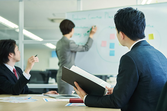 写真：ビジネスのイメージ